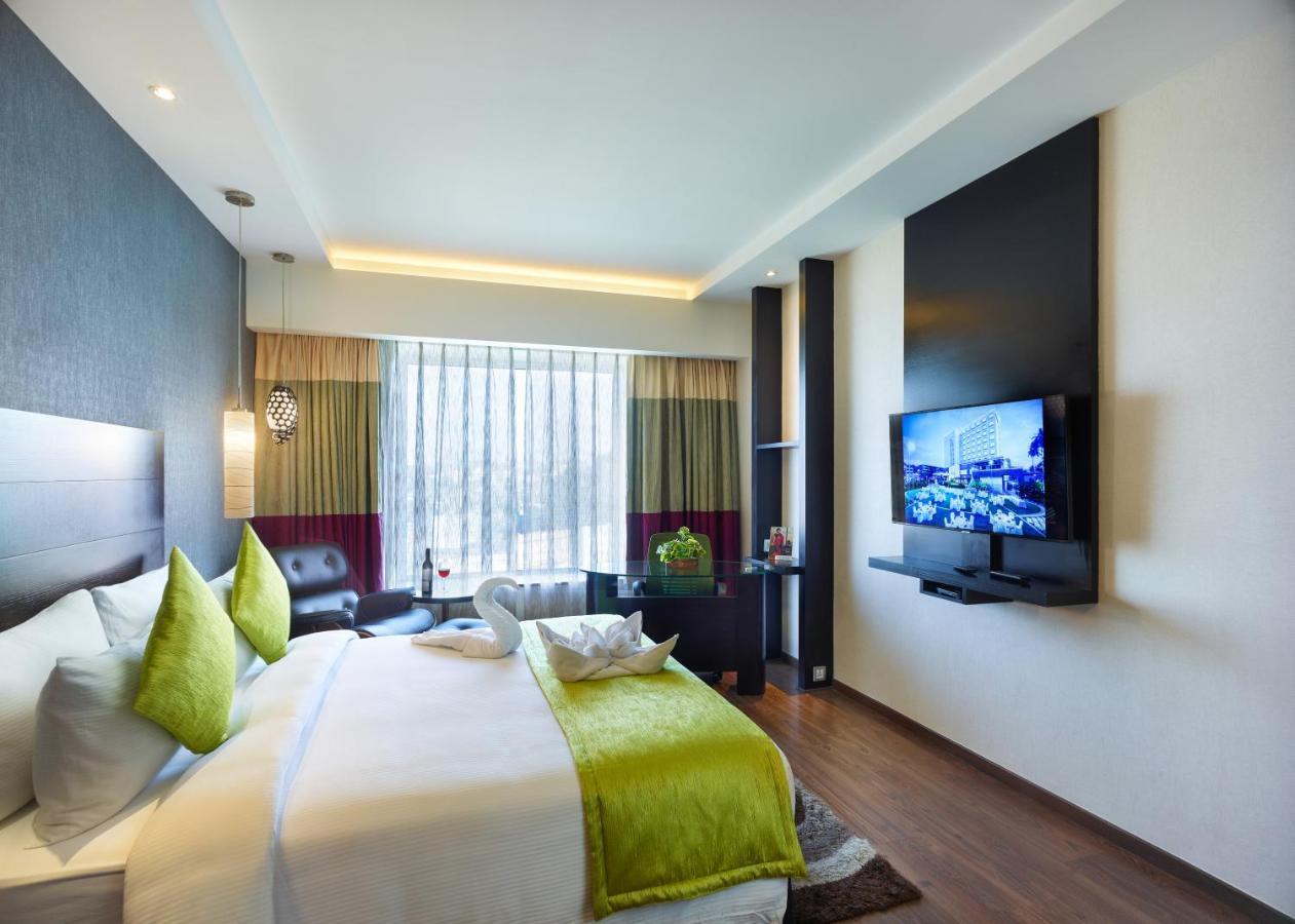 Hycinth Hotels Thiruvananthapuram Dış mekan fotoğraf
