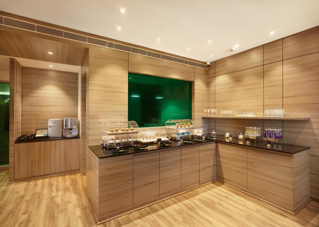 Hycinth Hotels Thiruvananthapuram Dış mekan fotoğraf