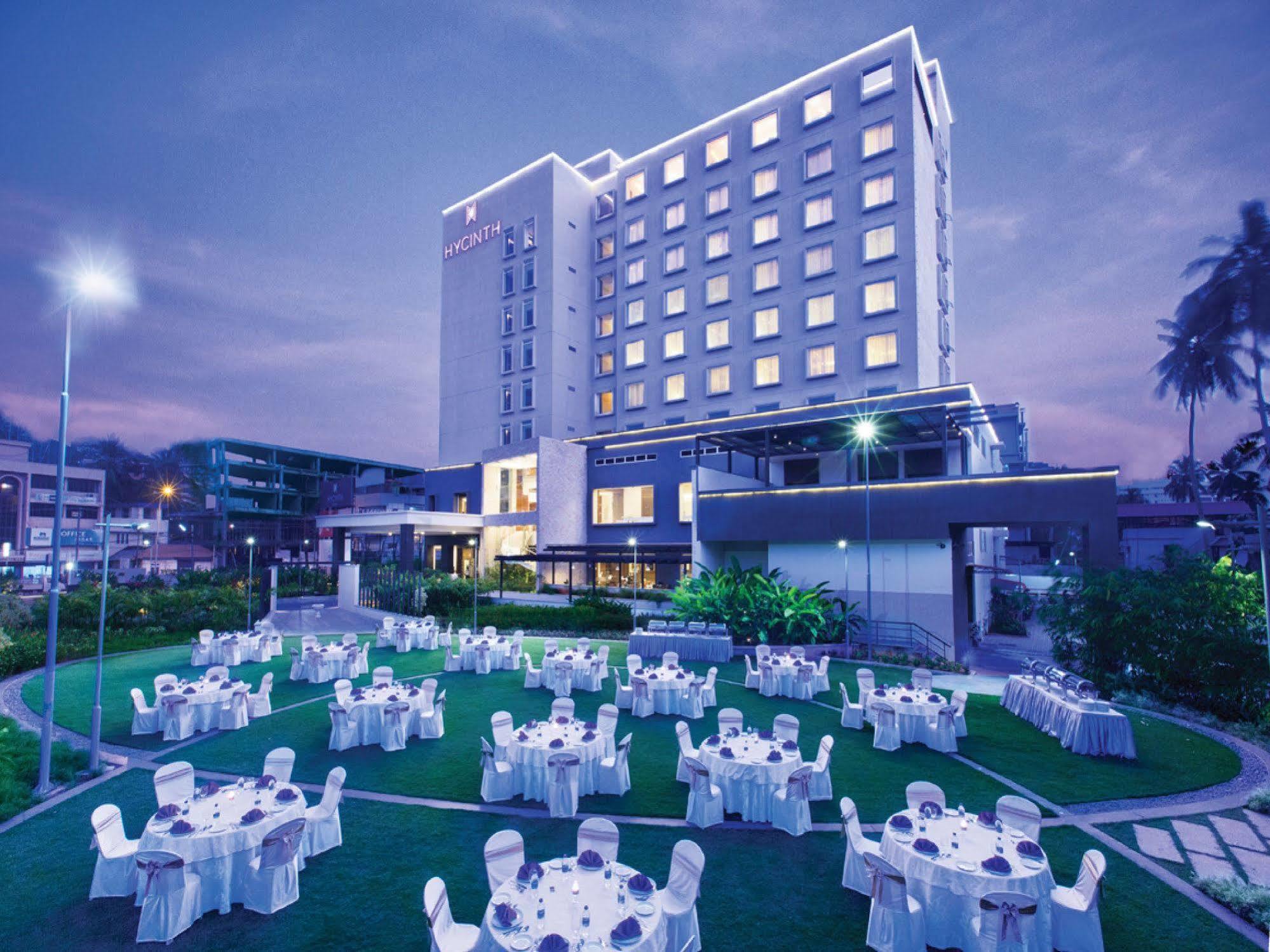 Hycinth Hotels Thiruvananthapuram Dış mekan fotoğraf