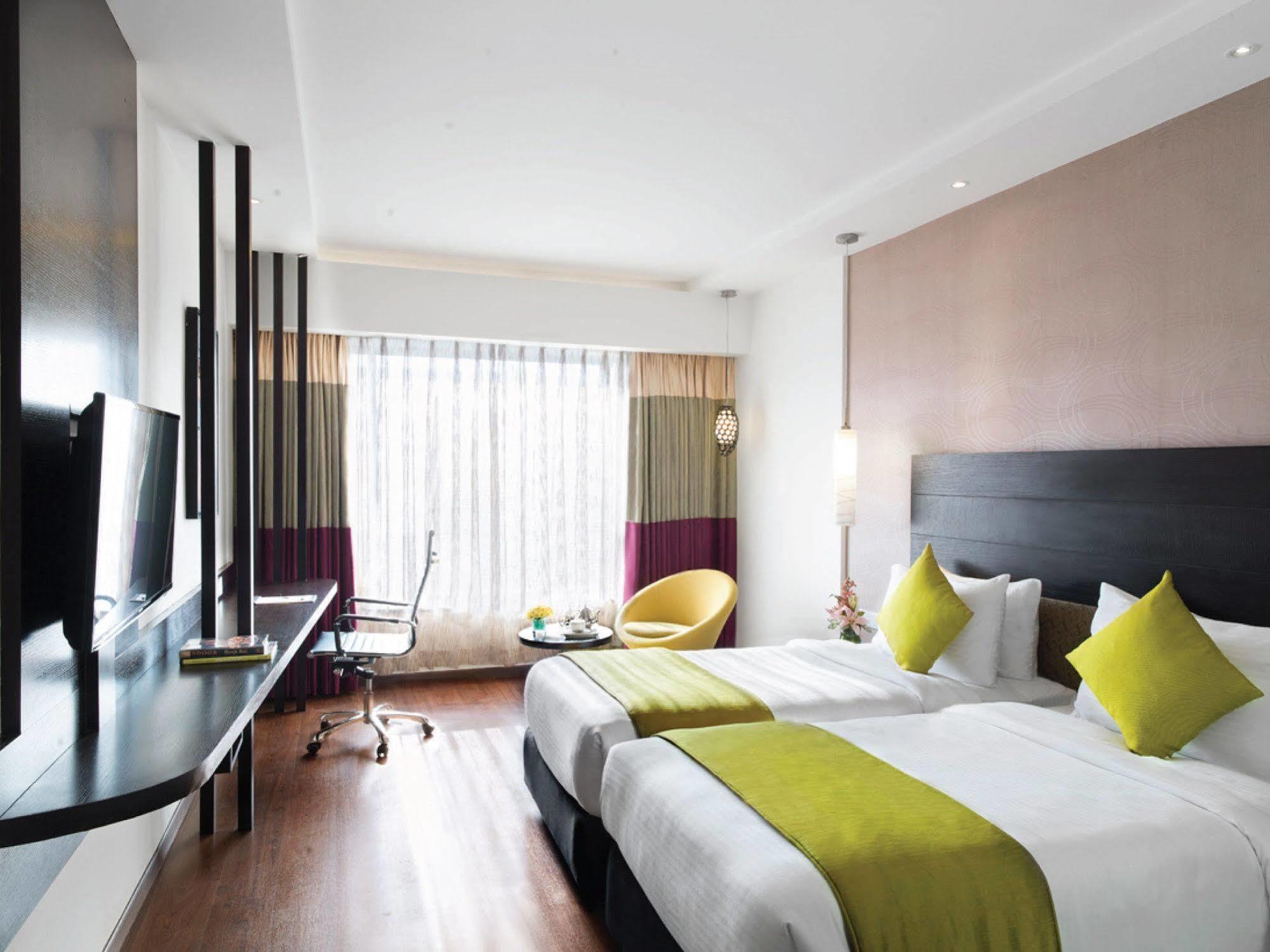 Hycinth Hotels Thiruvananthapuram Dış mekan fotoğraf