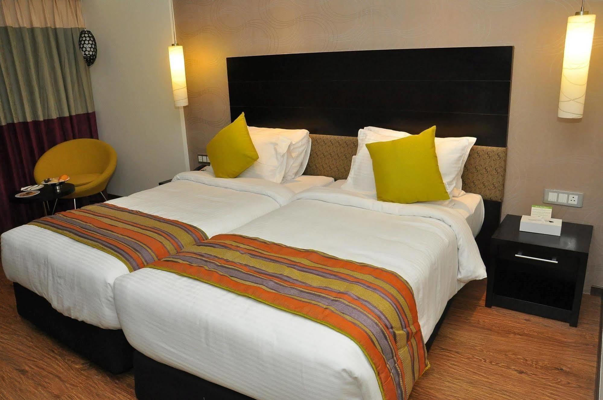 Hycinth Hotels Thiruvananthapuram Dış mekan fotoğraf